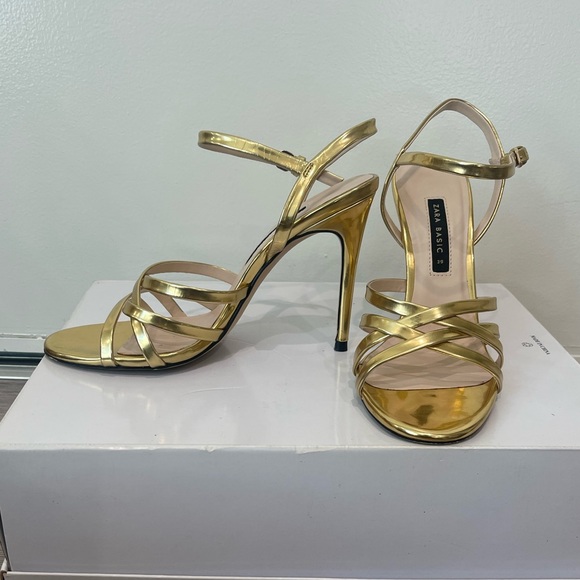 ZARA GOLD CRISS CROSS STRAPPY HEELS - Picture 4 of 8